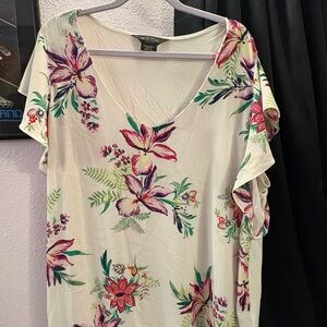 Michel Studio Elegant Scoop Neck Top